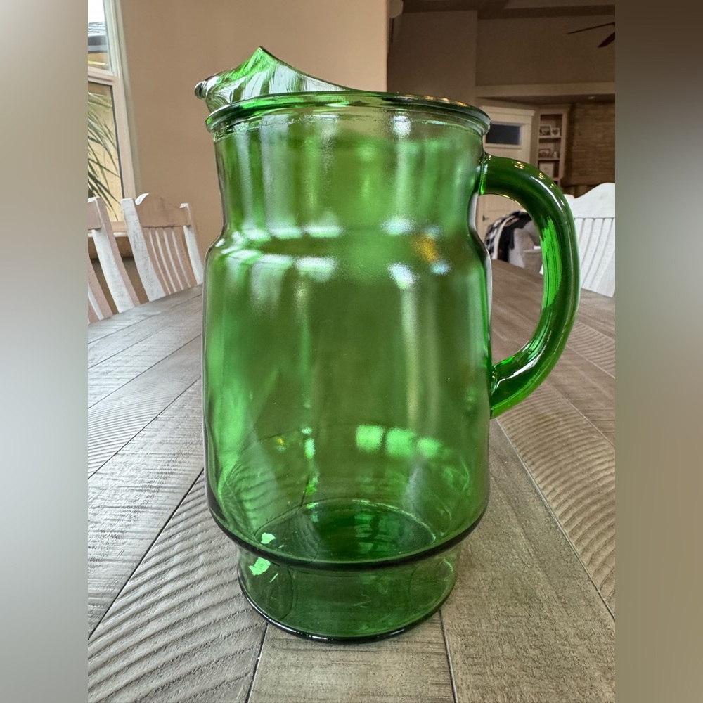 Vintage Anchor Hocking Forest Green Glass Lipped Pitcher
